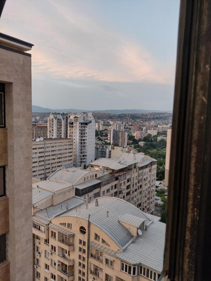 Insi Tower In Tbilisi City Center Экстерьер фото